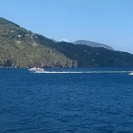 Baia Fenicia * Vulcano (Isola)